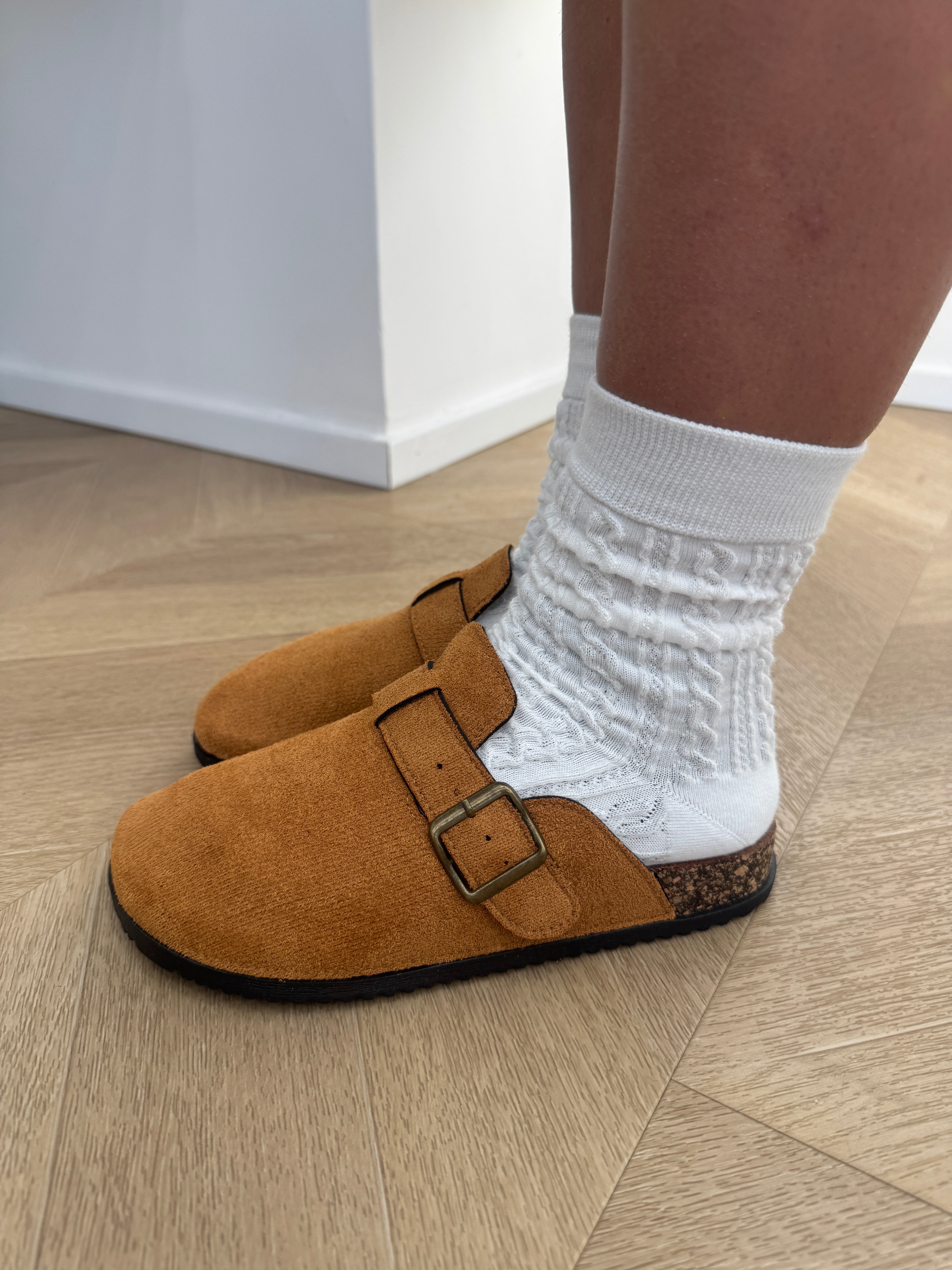 Ciabatta India camel con fibbia