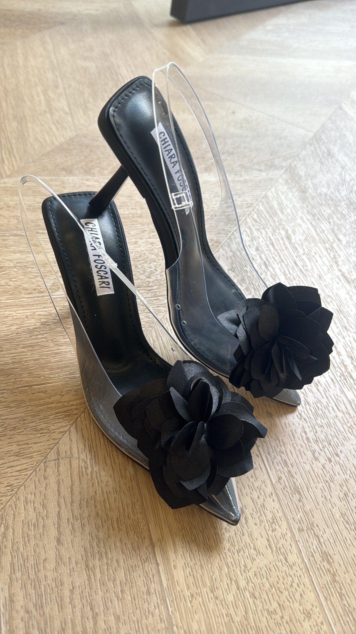 Décolleté flowers nero