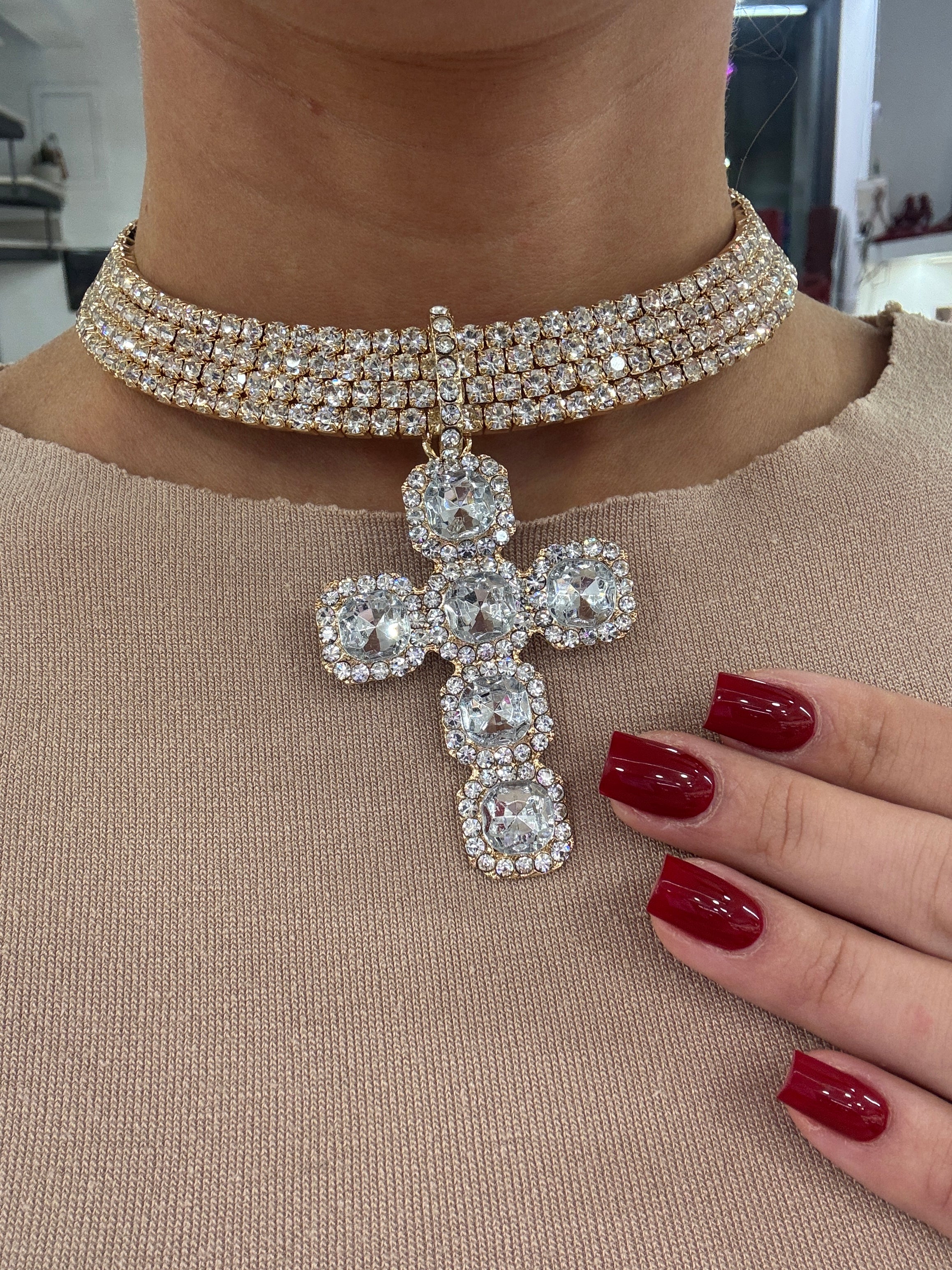 Collier con croce e brillantini oro
