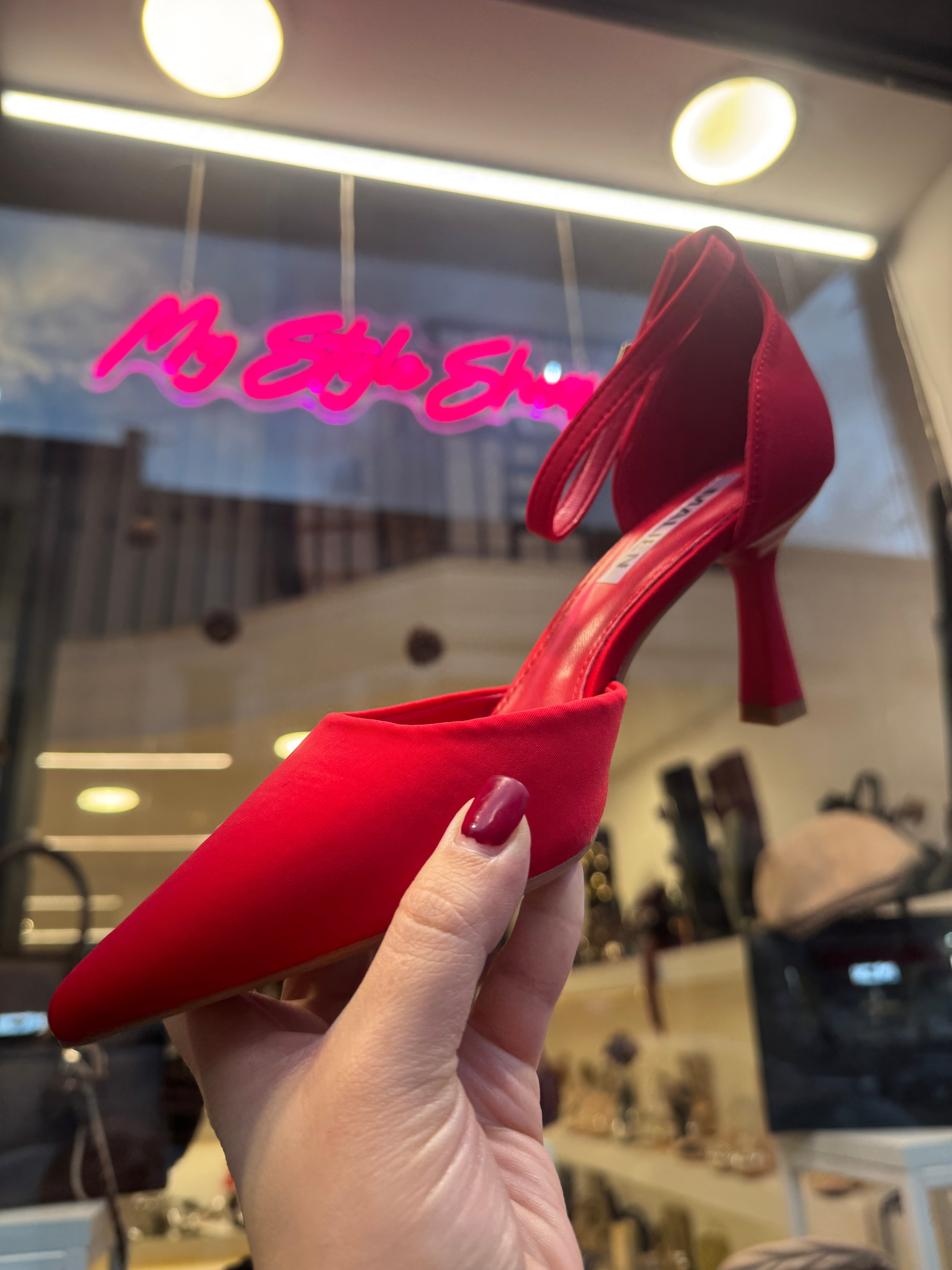 Décolleté in licra rosso