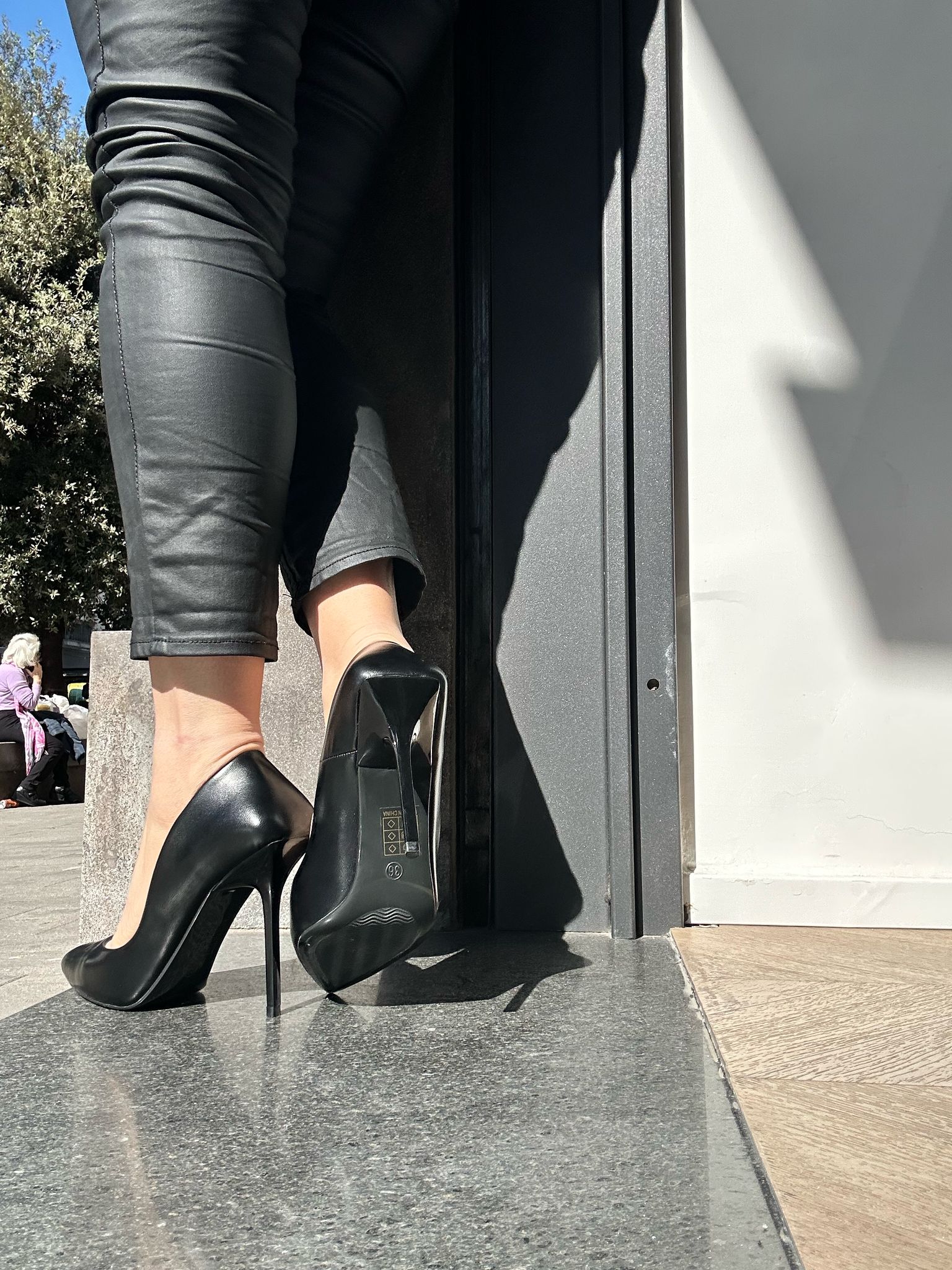 Décolleté Alessia nero