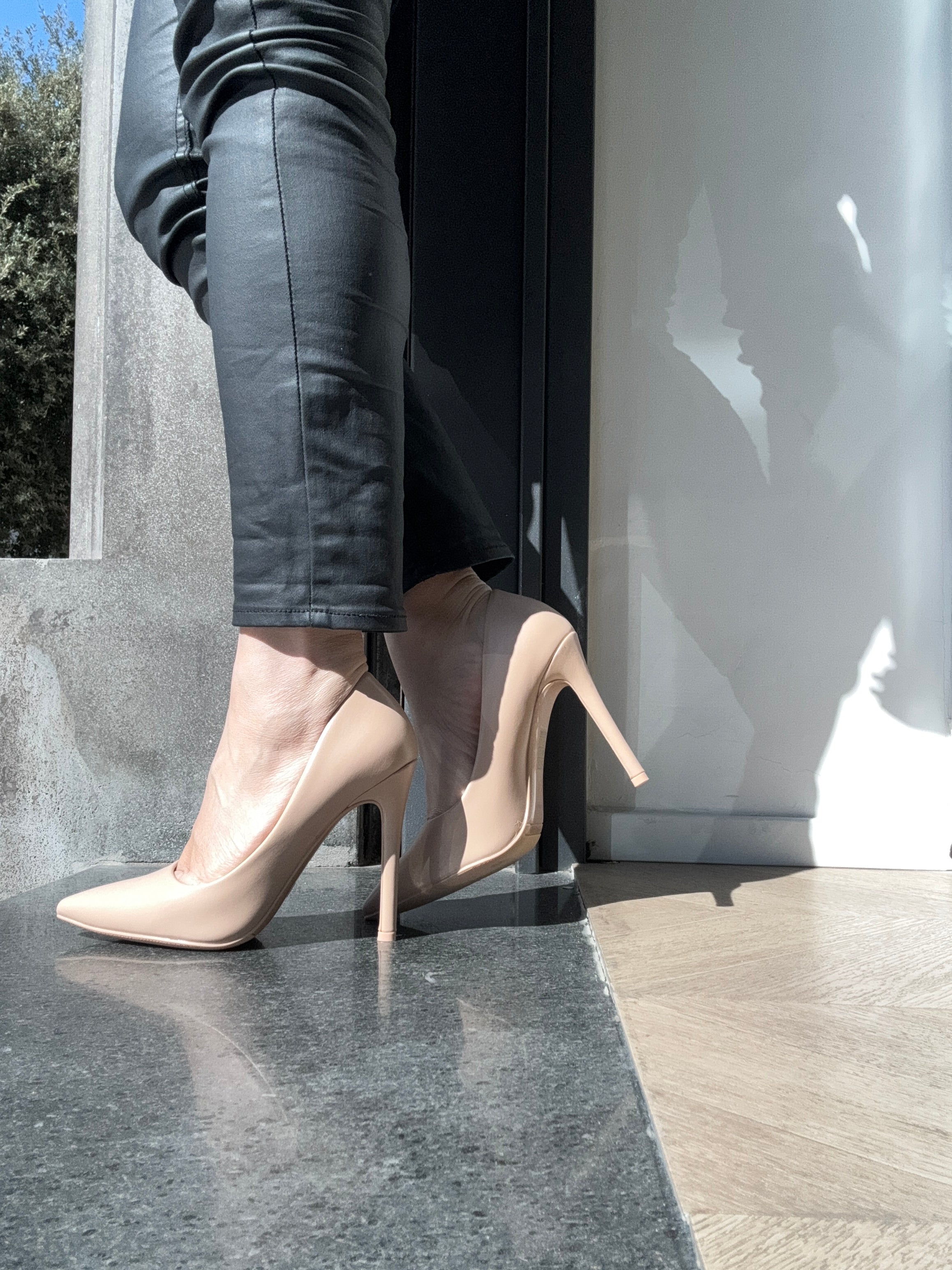 Décolleté basic alto nude