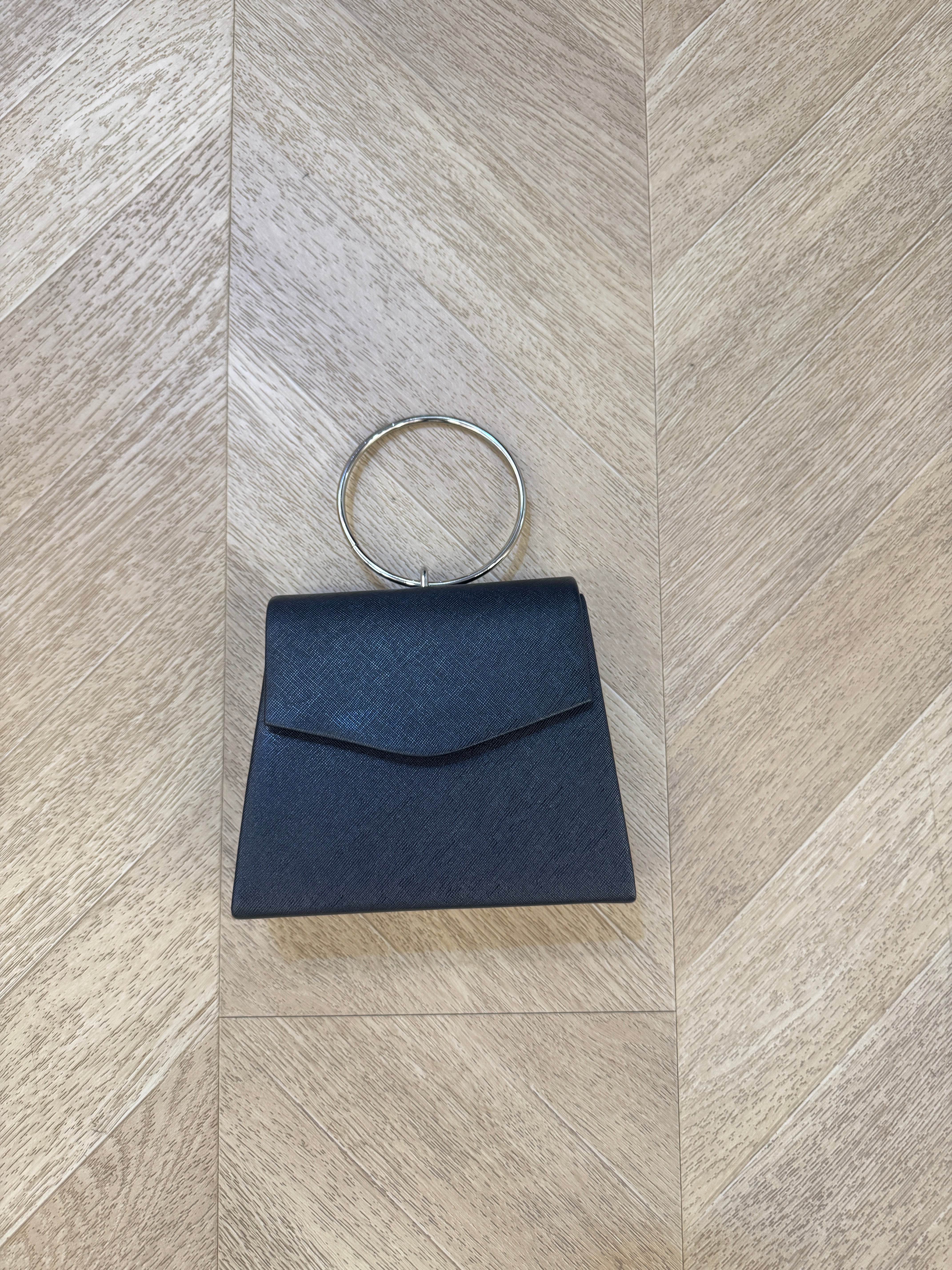 Bag con manico rigido nero