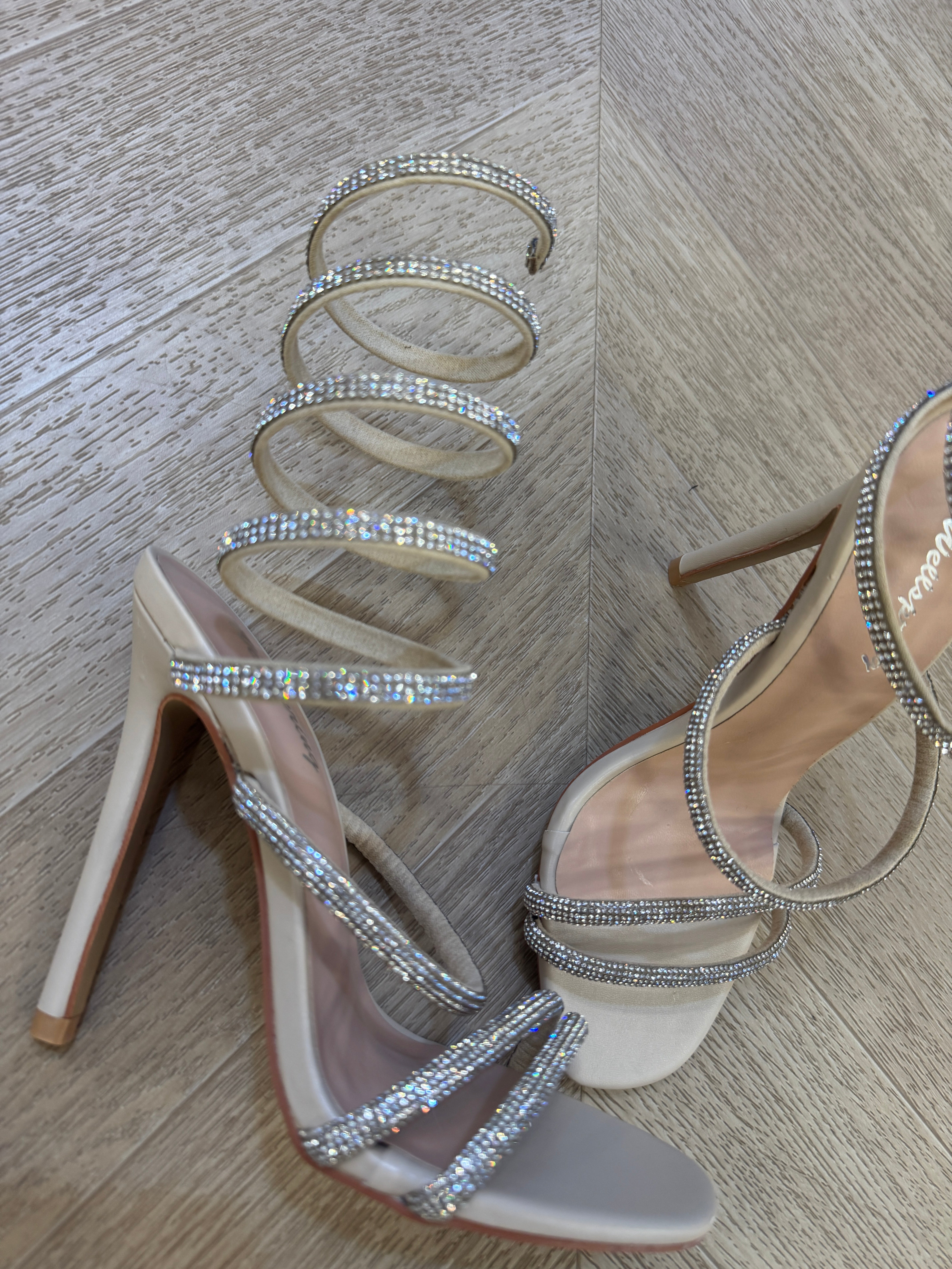 Sandali con cavigliera strass nude