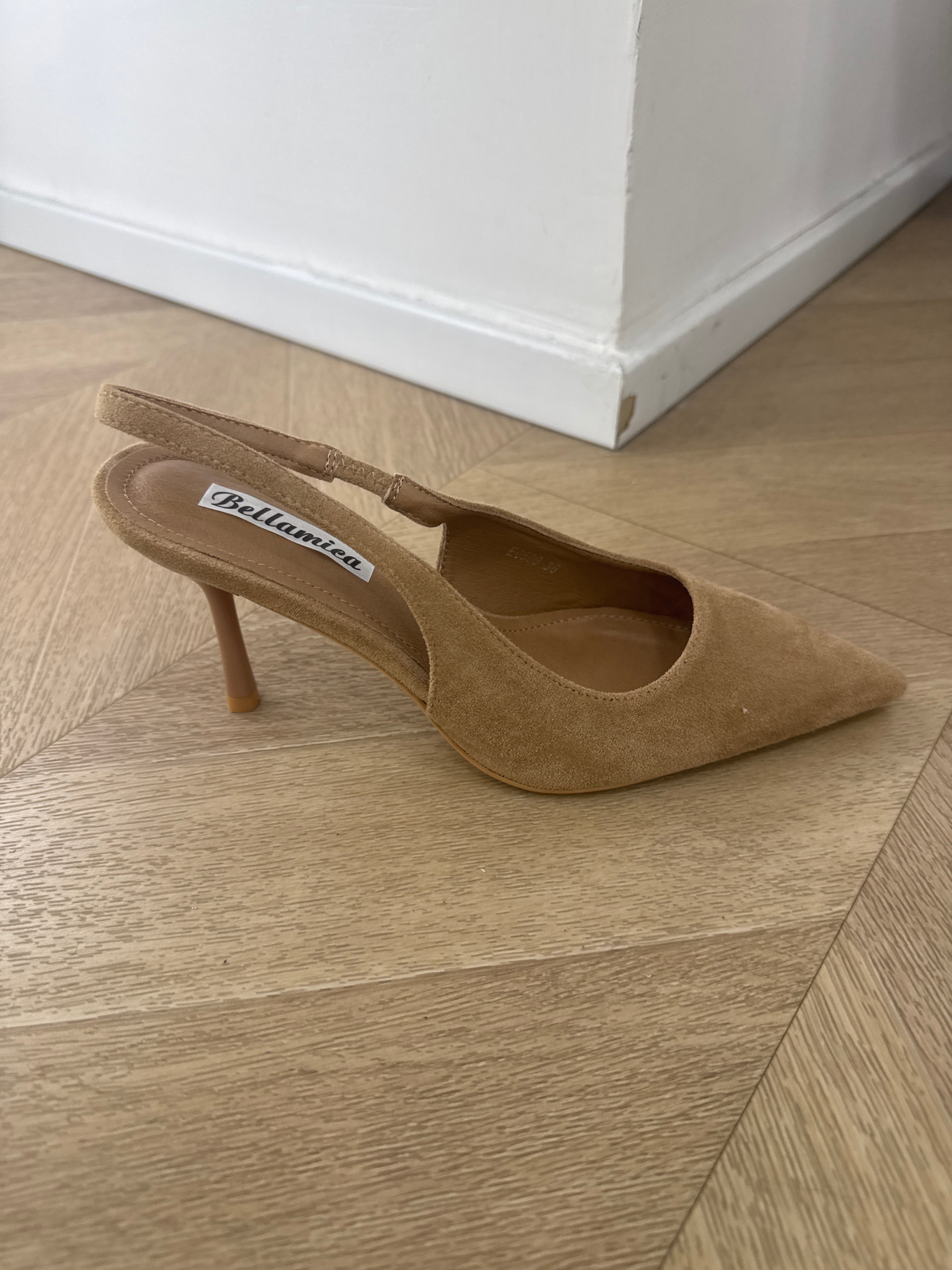 Décolleté camoscio beige