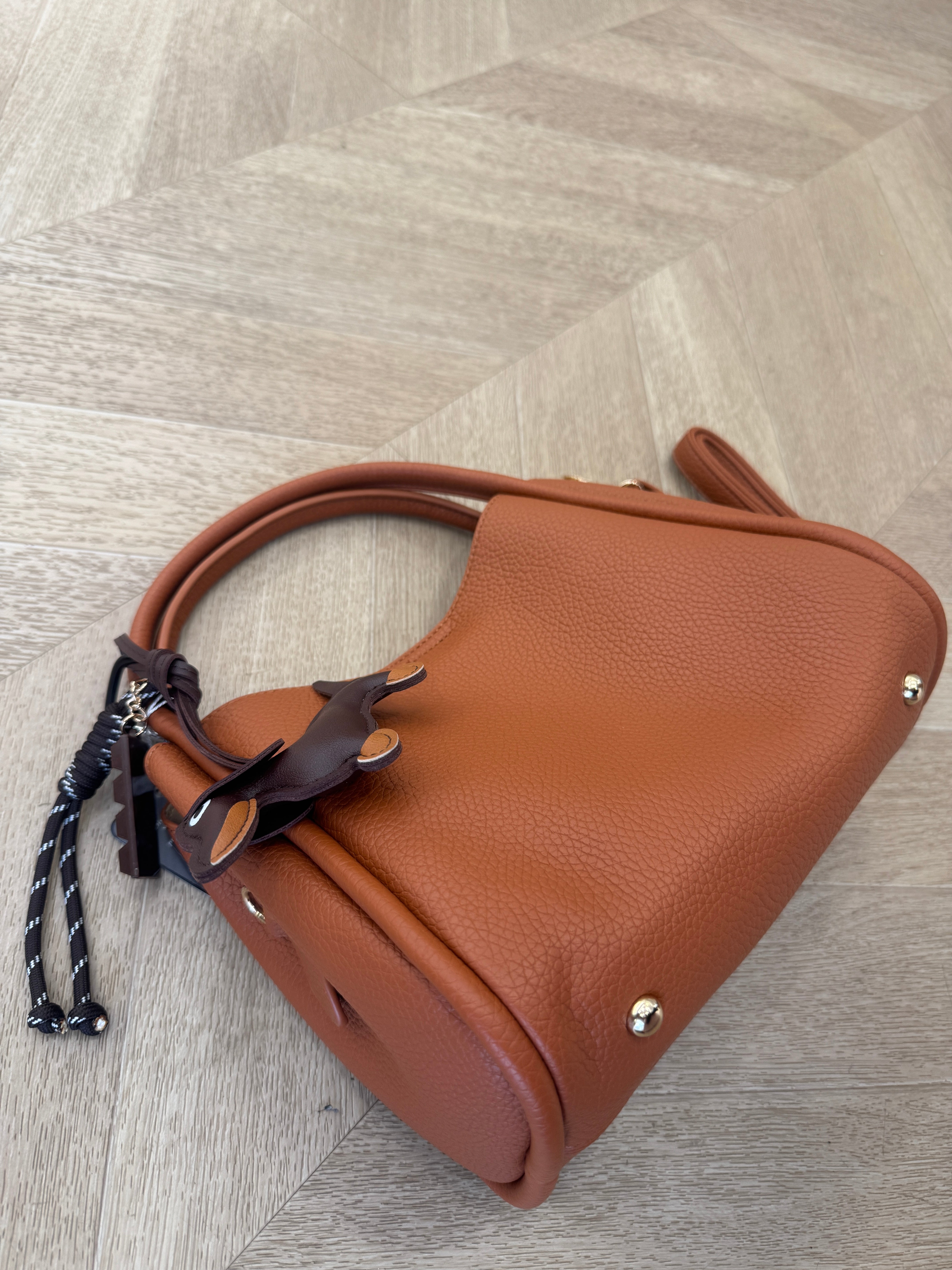Borsa dalia tabacco