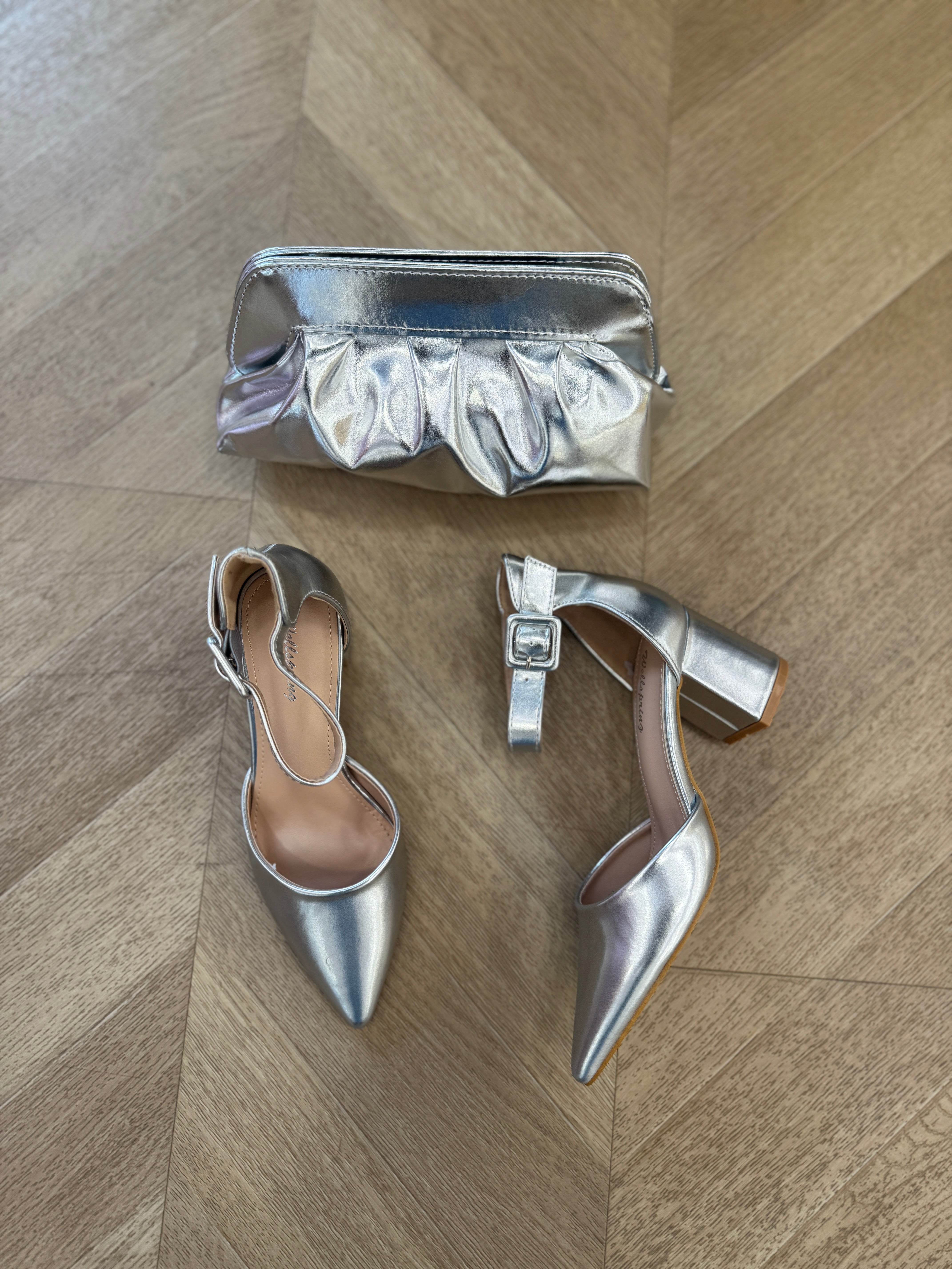 Décolleté Henry tacco quadrato silver