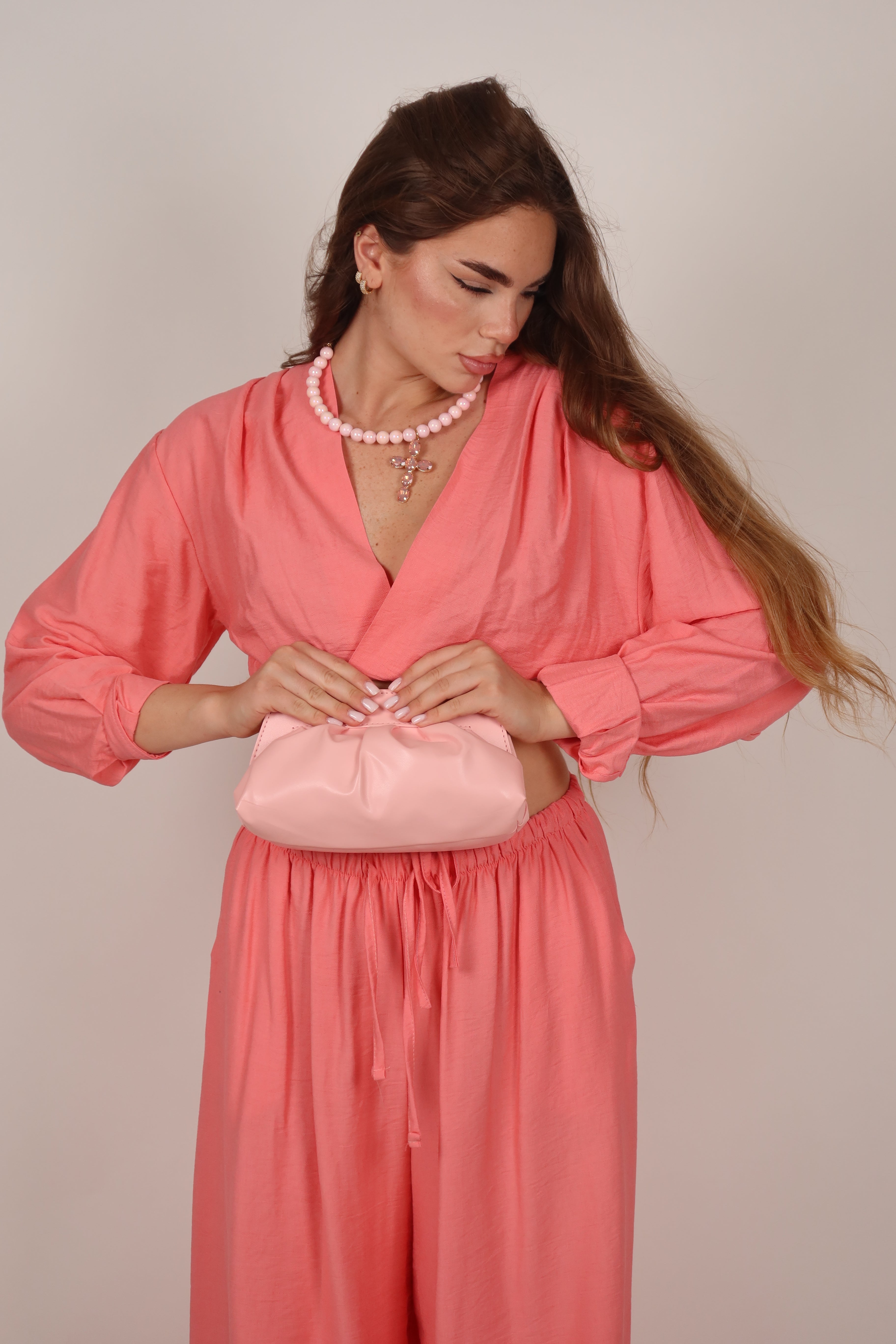 Collana balls croce rosa