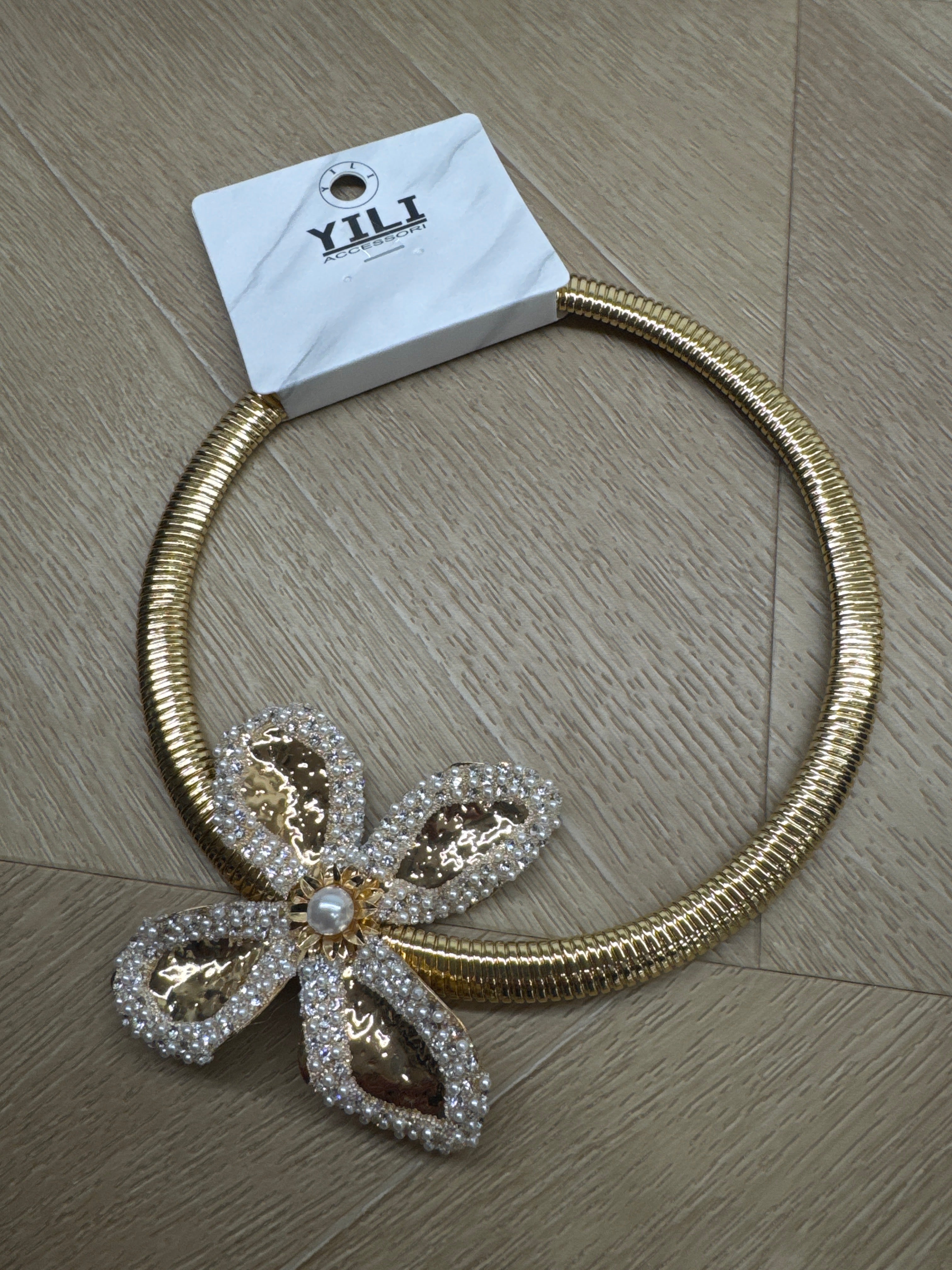 Collana flower gold con perline