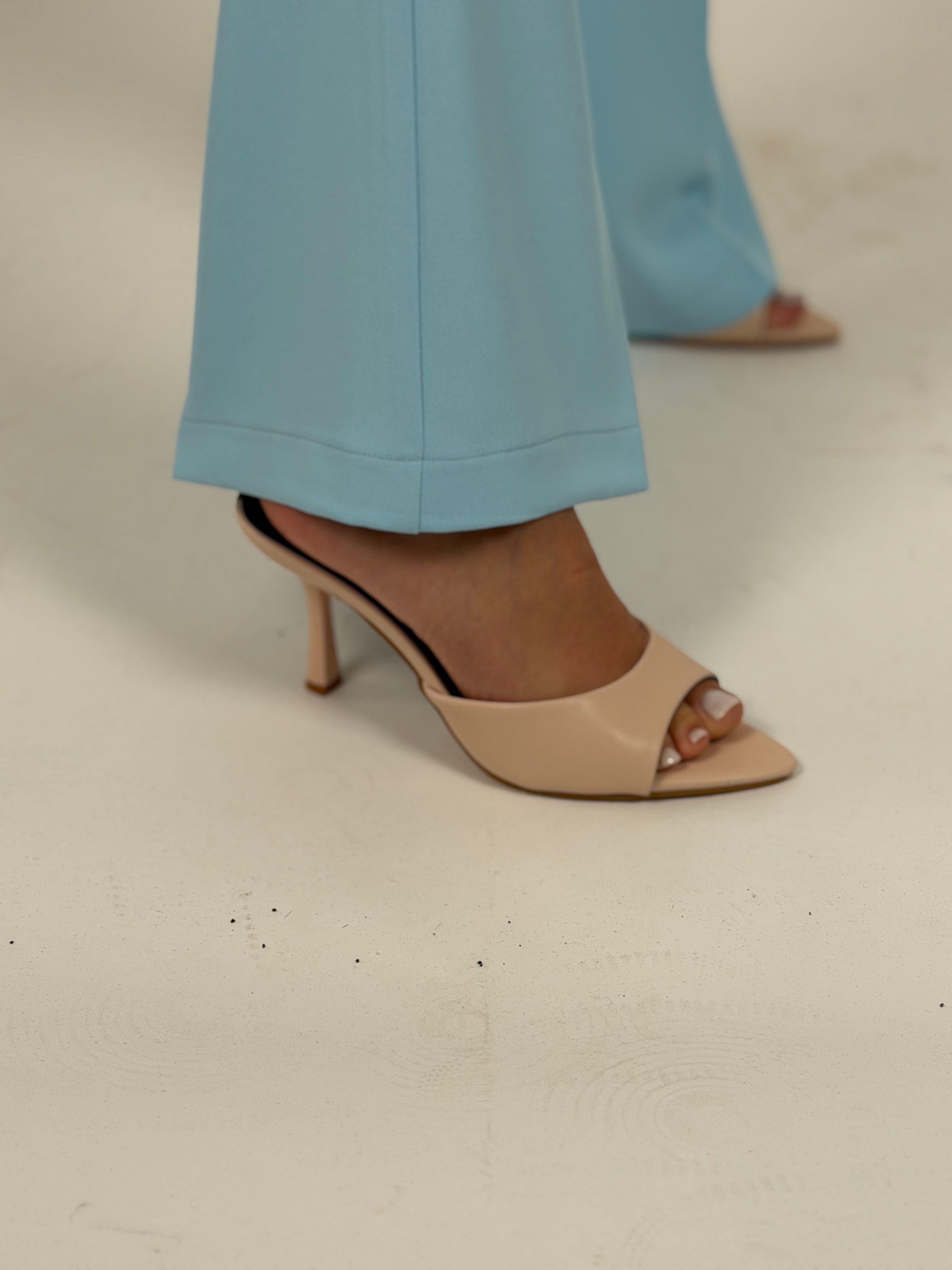 Sandalo Eva nude in pelle