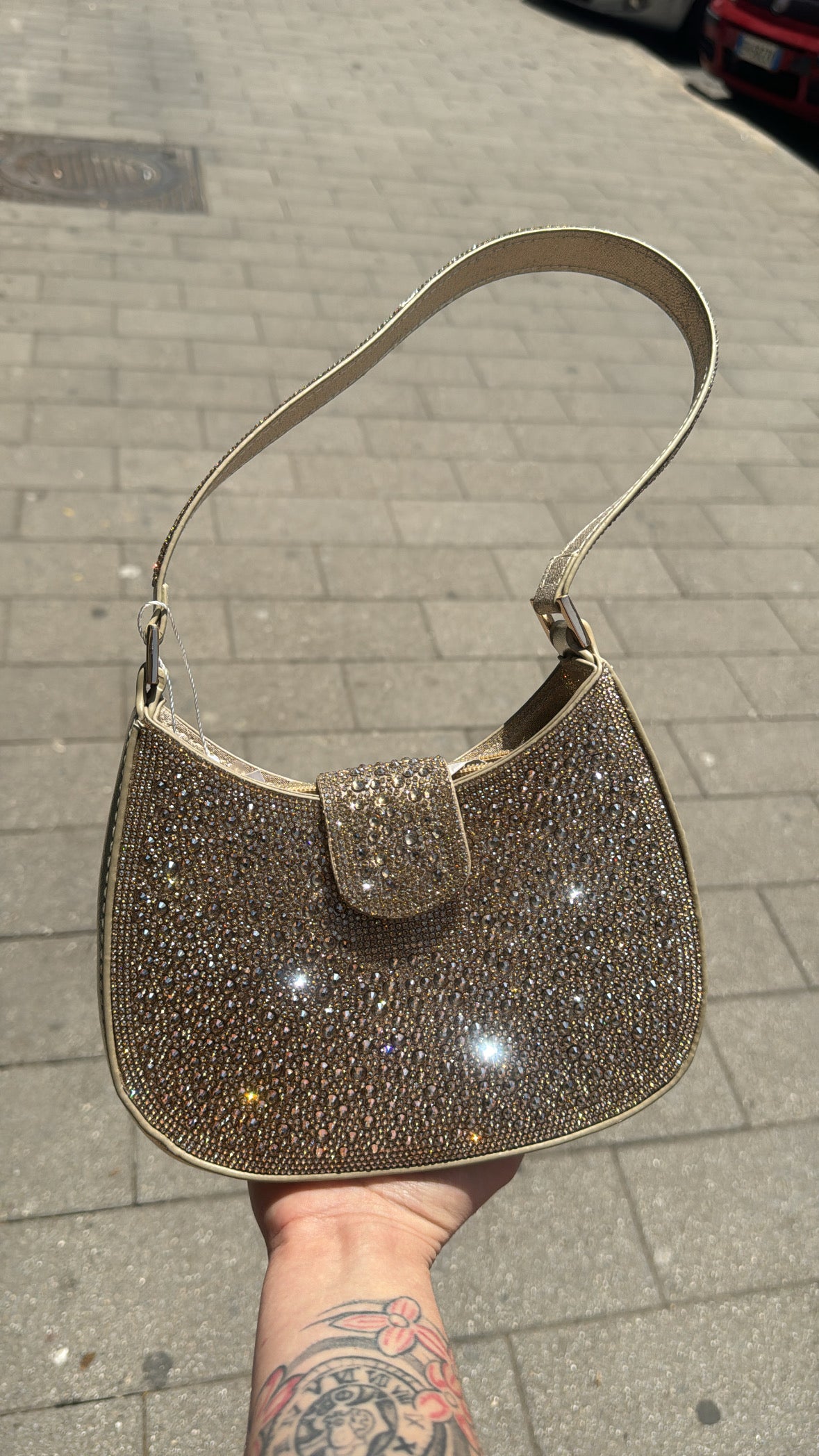 Borsa luce con cristalli oro