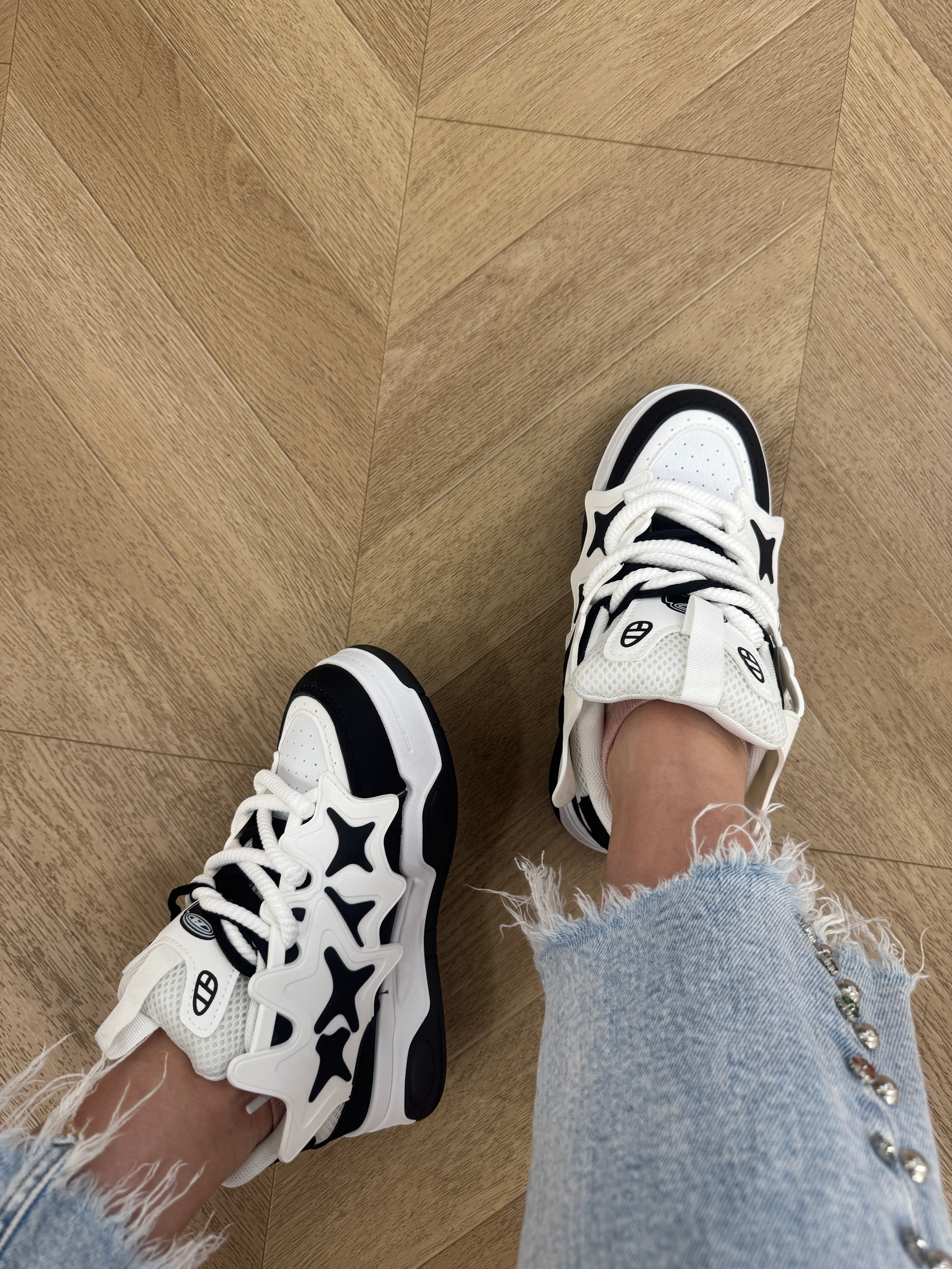 Sneakers Hope nera e bianca