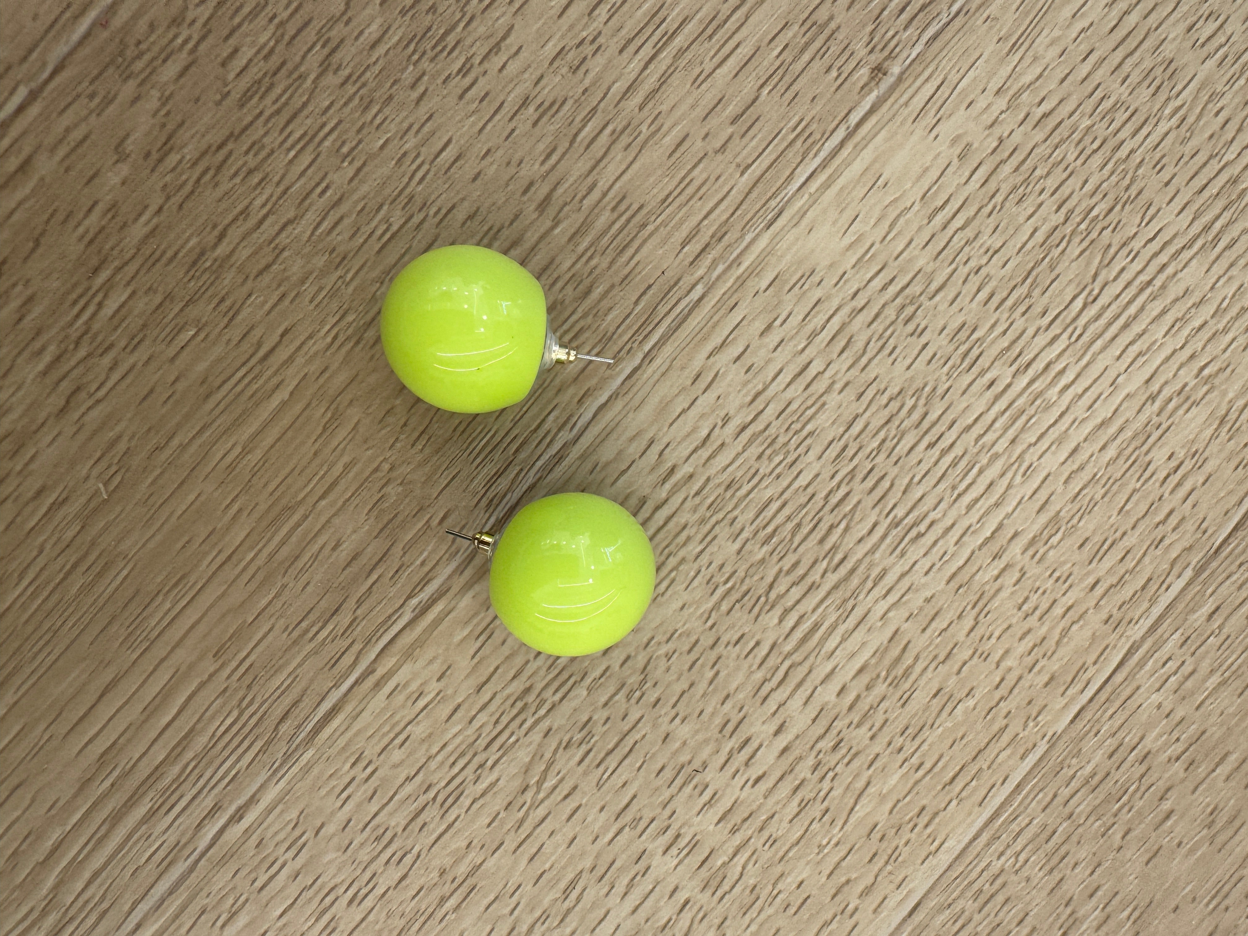 orecchino positano verde lime