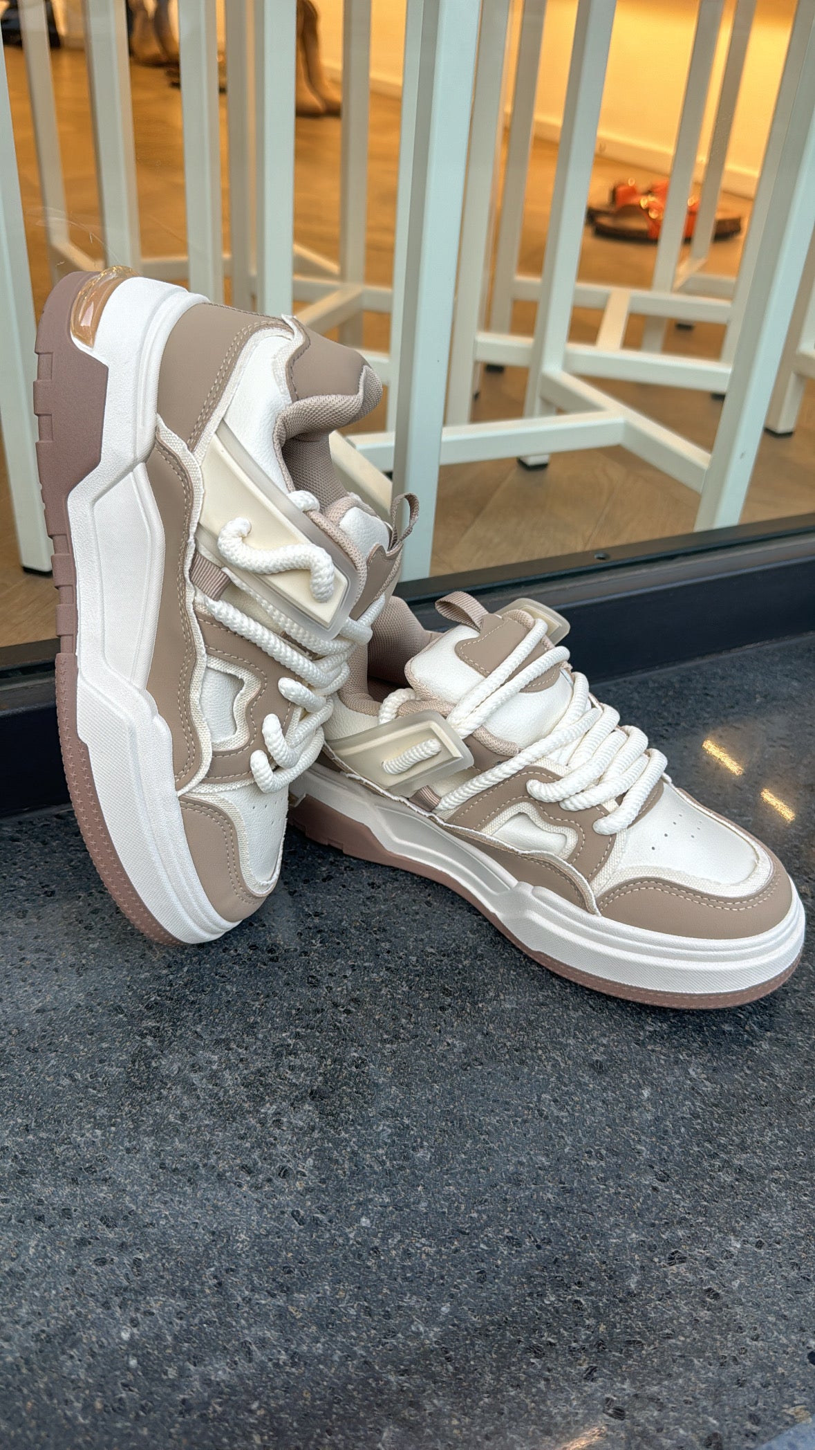 Sneakers joy beige