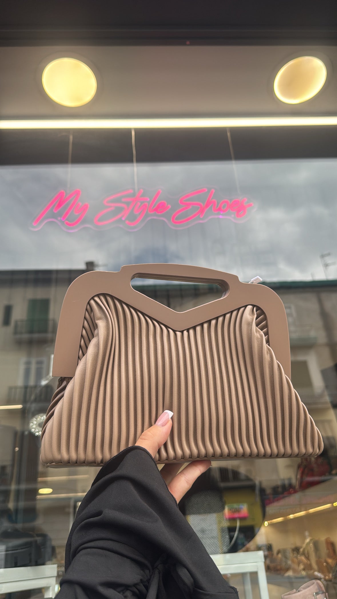 Borsa Carmen beige